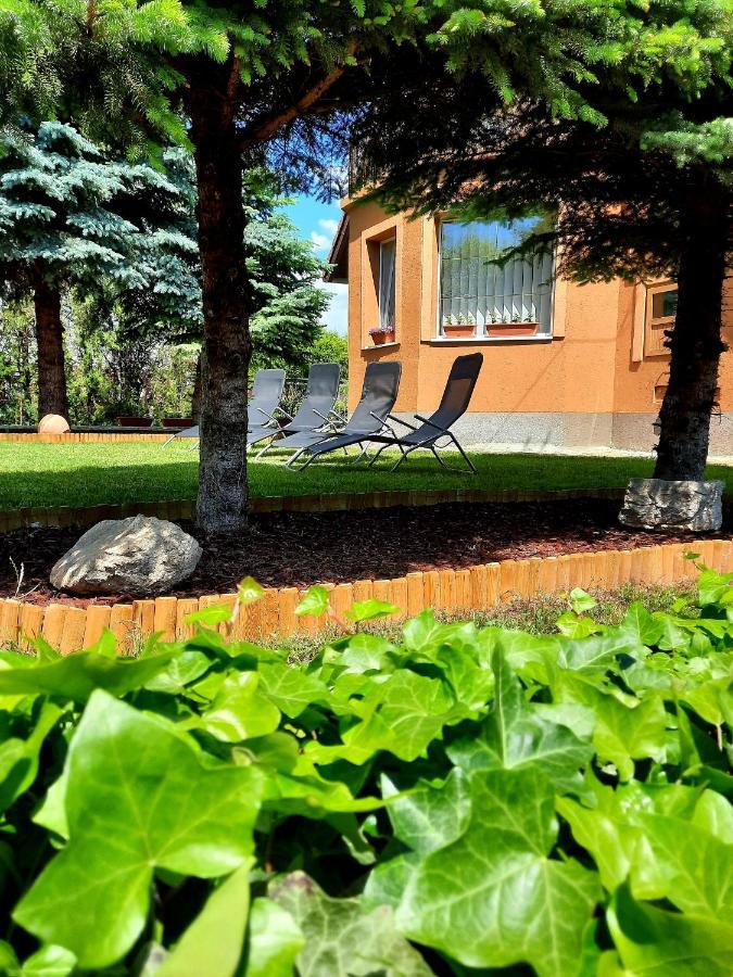 Harmonia Vendeghaz Apartment Balatonalmadi Exterior photo